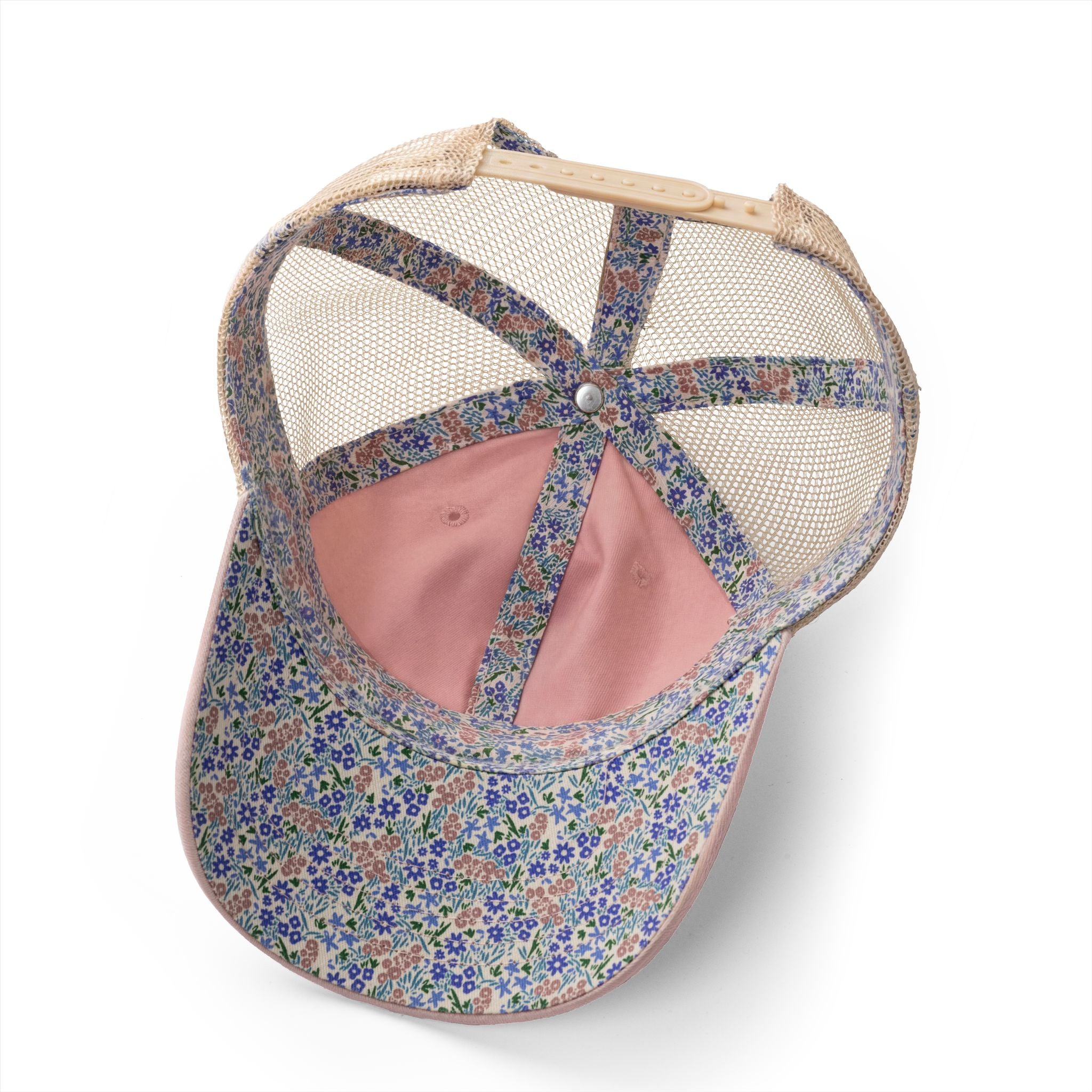 "Mommin'" Washed Mesh-Back Cap