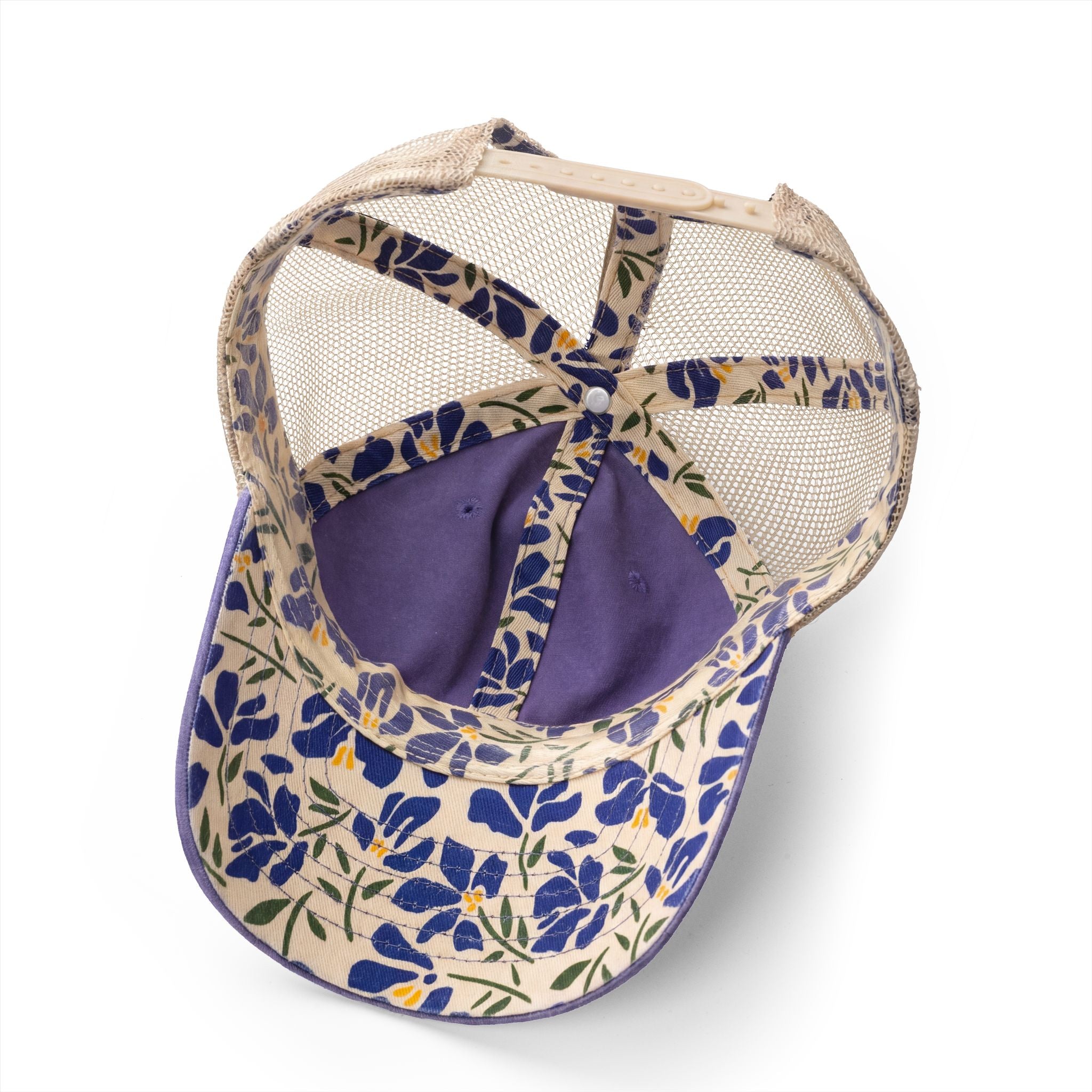 "Mommin'" Washed Mesh-Back Cap